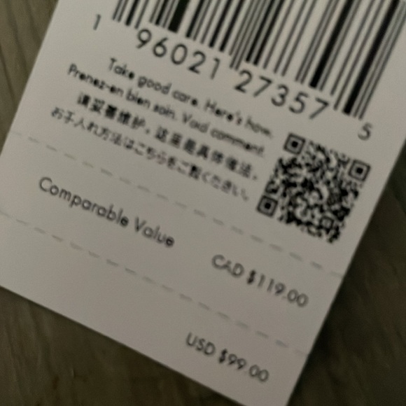 KATE SPADE “Limited Edition “ WATERMELON 🍉 Cosmetic bag - Picture 2 of 4